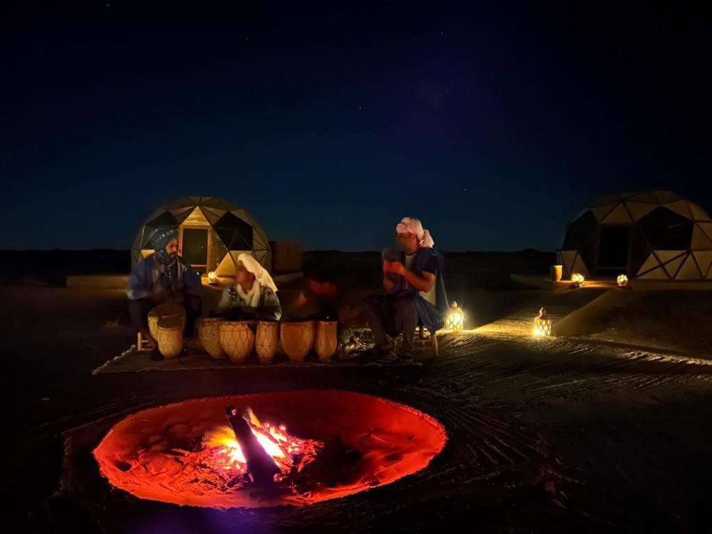 Tatooine Stars Camp Hotel Merzouga Bagian luar foto