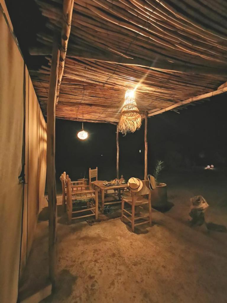 Tatooine Stars Camp Hotel Merzouga Bagian luar foto